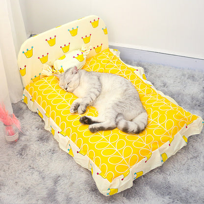 Cozy Pet Nest for Cats & Dogs